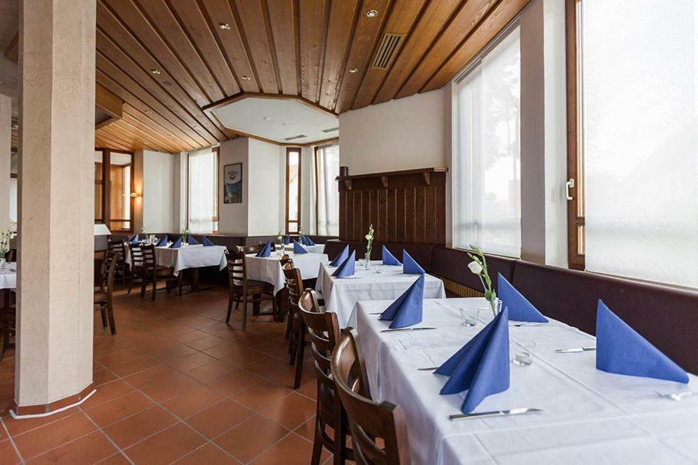 Ristorante Mare Blu Hotel Bisingen Bagian luar foto